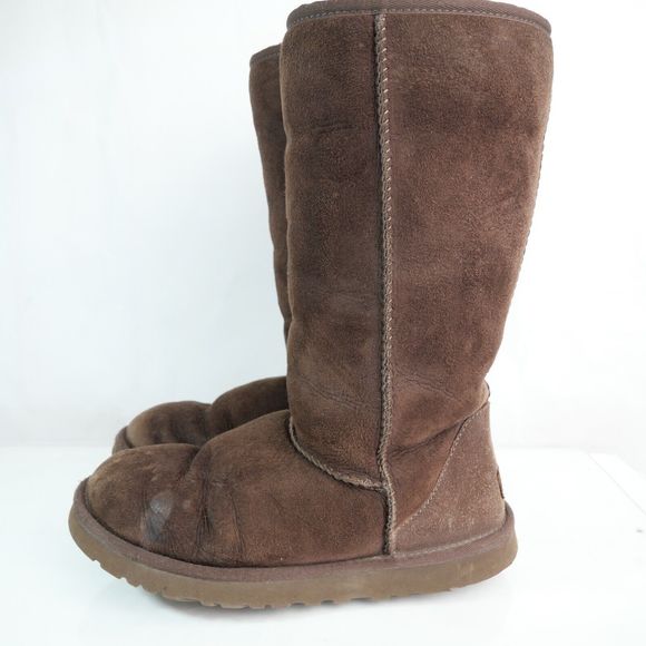 UGG Brown Genuine Sheepskin Leather Suede Classic Tall Boots Size 8 - Picture 3 of 12